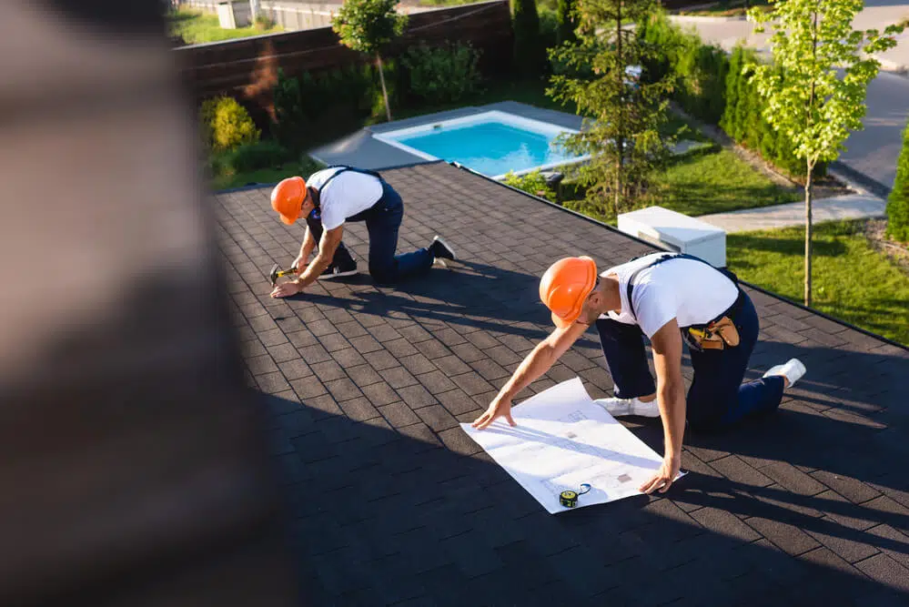 Roof Worker
