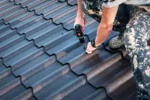 Metal Roof Installer