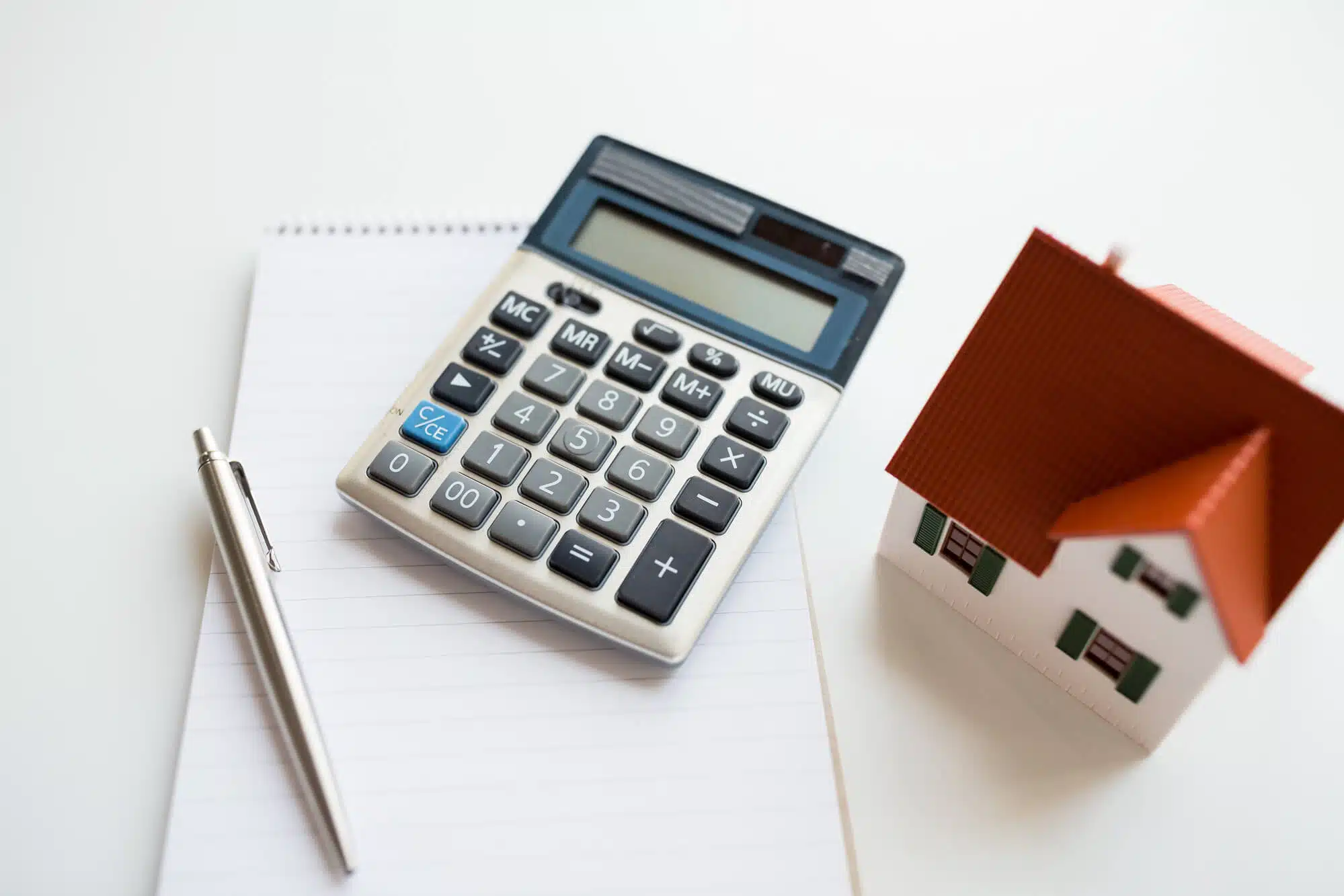 Are Roofing Estimates Negotiable?