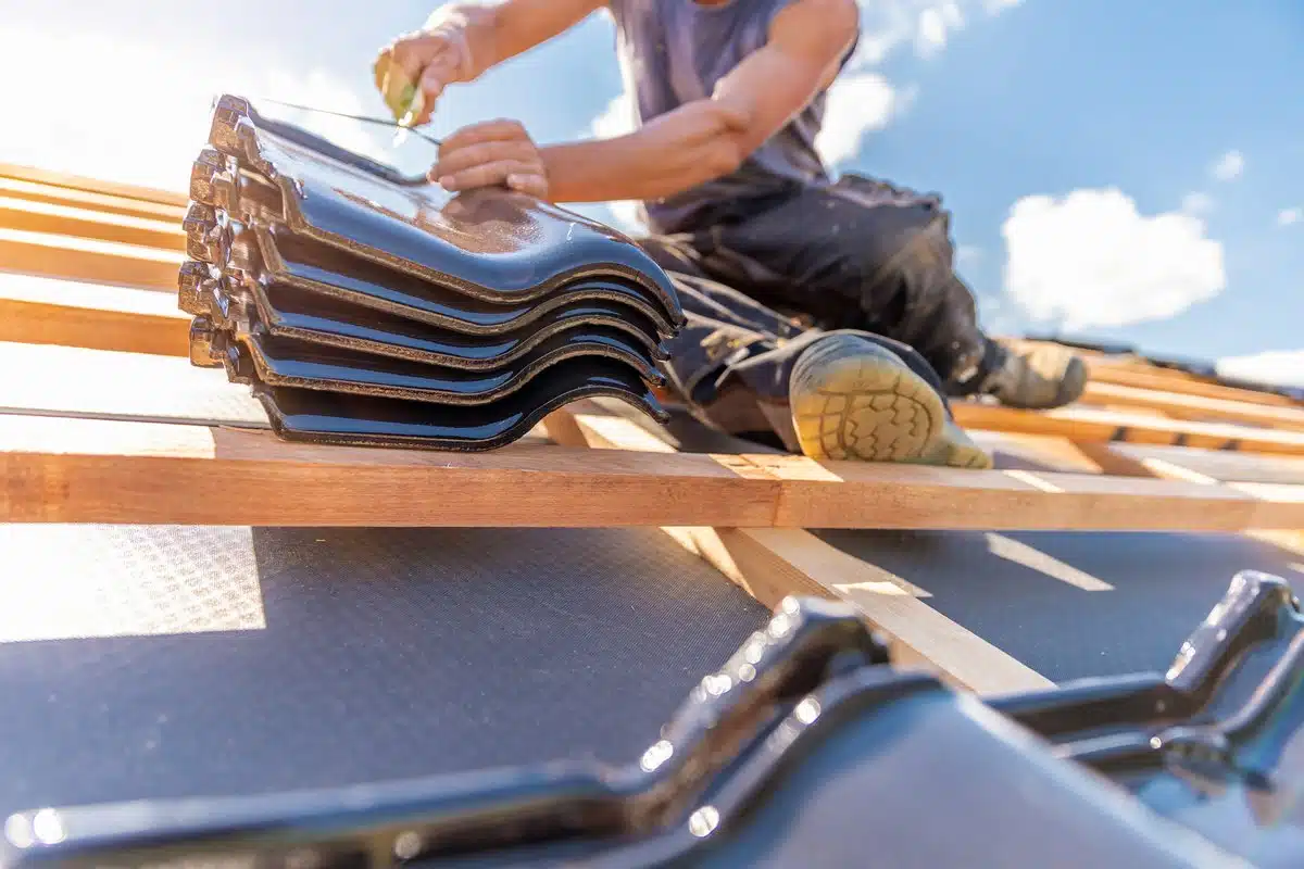 Big Easy Roofing crew performing same-day roof replacement in New Orleans